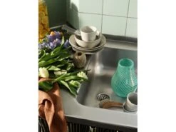 Broste Copenhagen Ada Vaas Crossstripe Turquoise - 14485072 -Kwaliteitsmeubelwinkel broste copenhagen ada vaas crossstripe turquoise 1 3