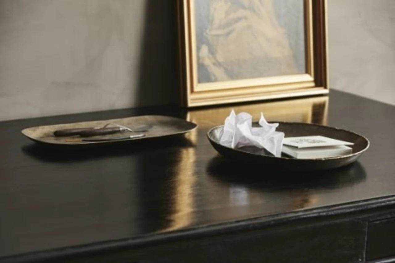 Nordal Danna Dienblad Rond - Antiek Messing 4 Nordal Danna Dienblad Rond - Antiek Messing - Afbeelding 4