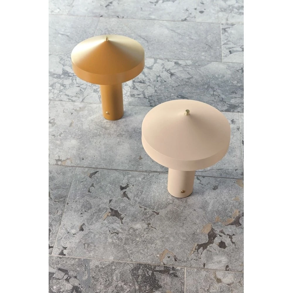 OYOY Hatto Tafellamp Saffraan - L300698 7 OYOY Hatto Tafellamp Saffraan - L300698 - Afbeelding 7